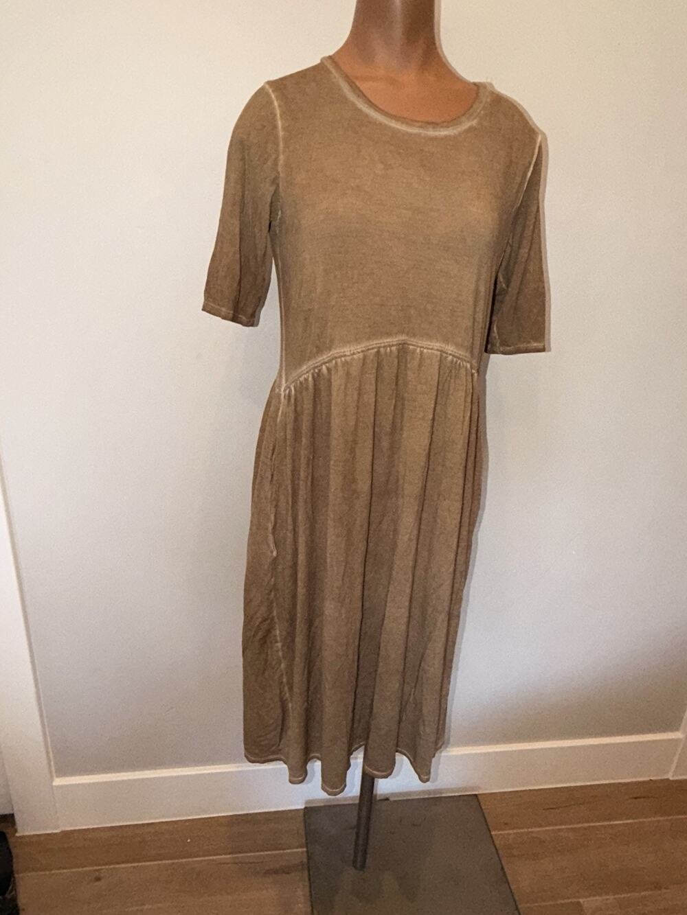 Womens, Tea N Rose ￼ T-Shirt, Dress, Rustic, Brown Size Small